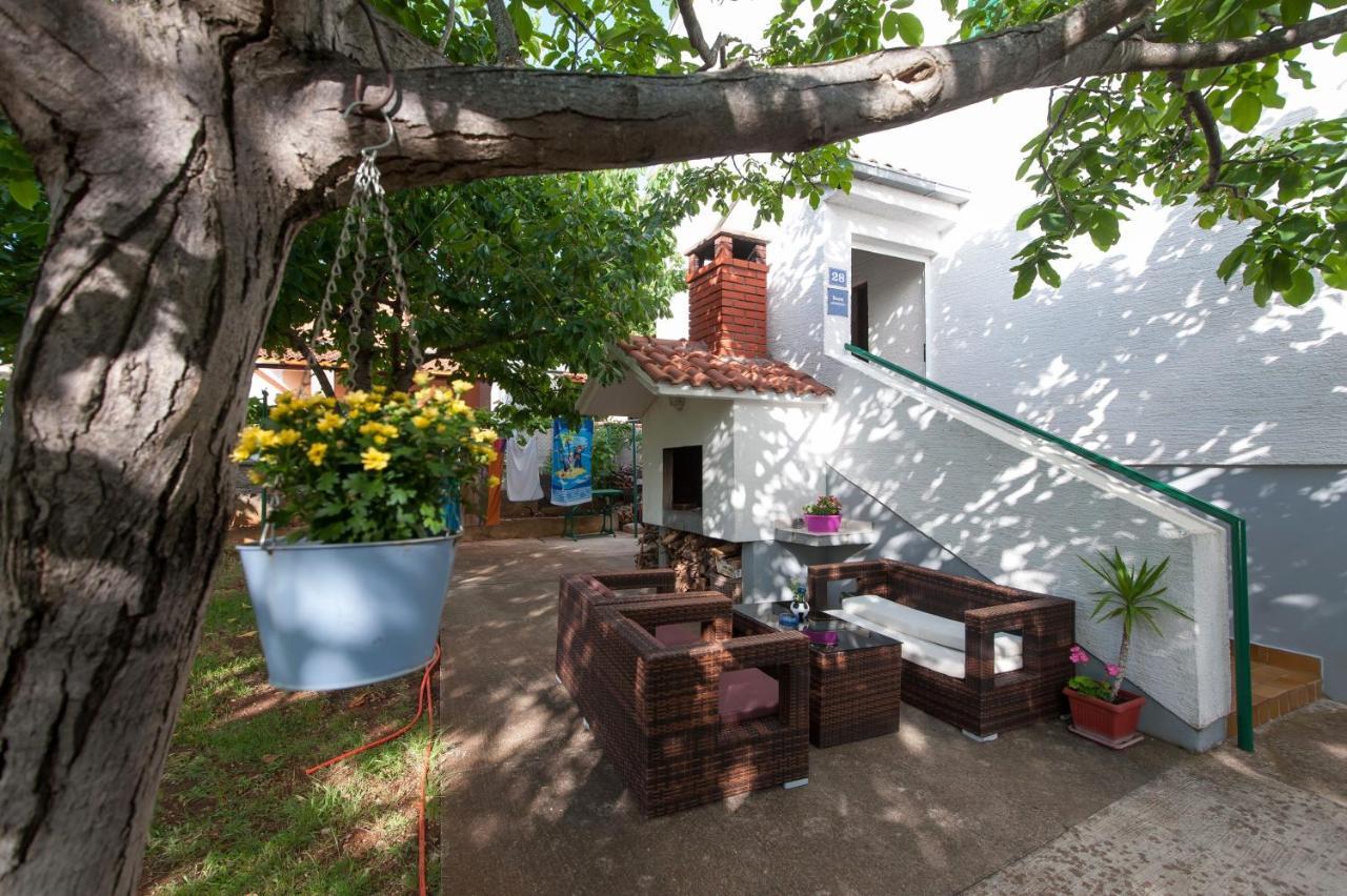 Apartments By The Sea Turanj, Biograd - 6445 Екстер'єр фото