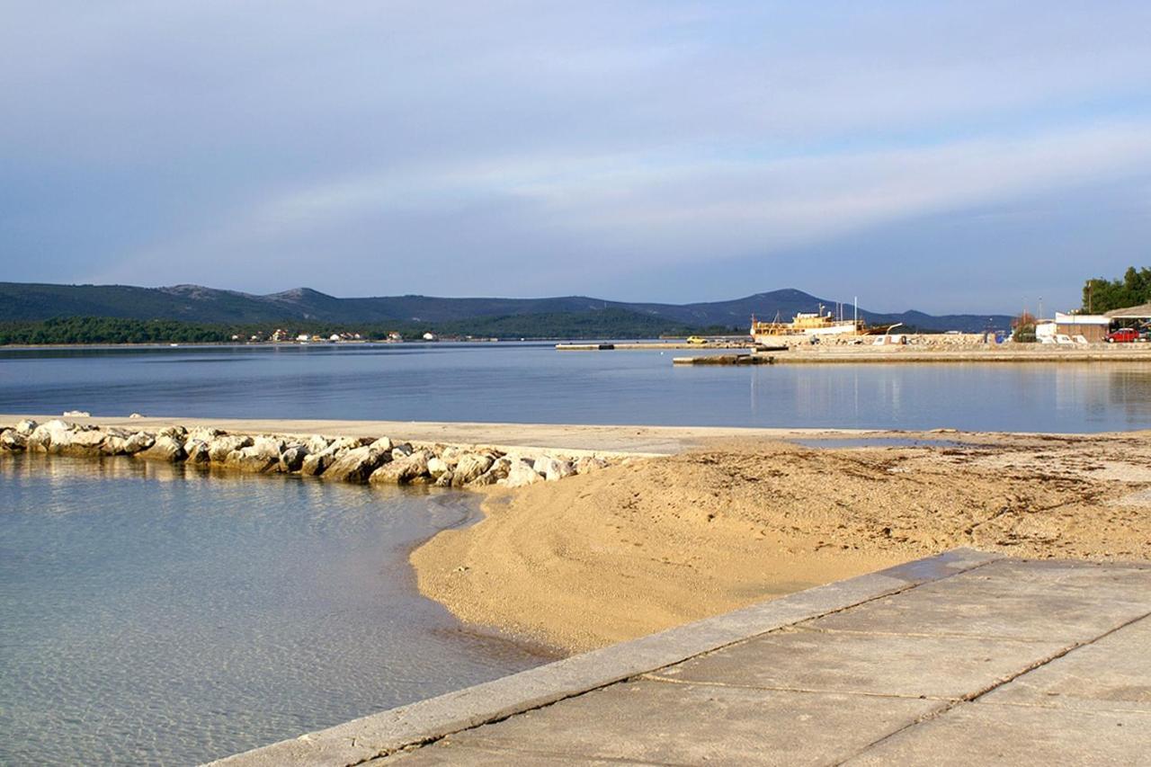 Apartments By The Sea Turanj, Biograd - 6445 Екстер'єр фото