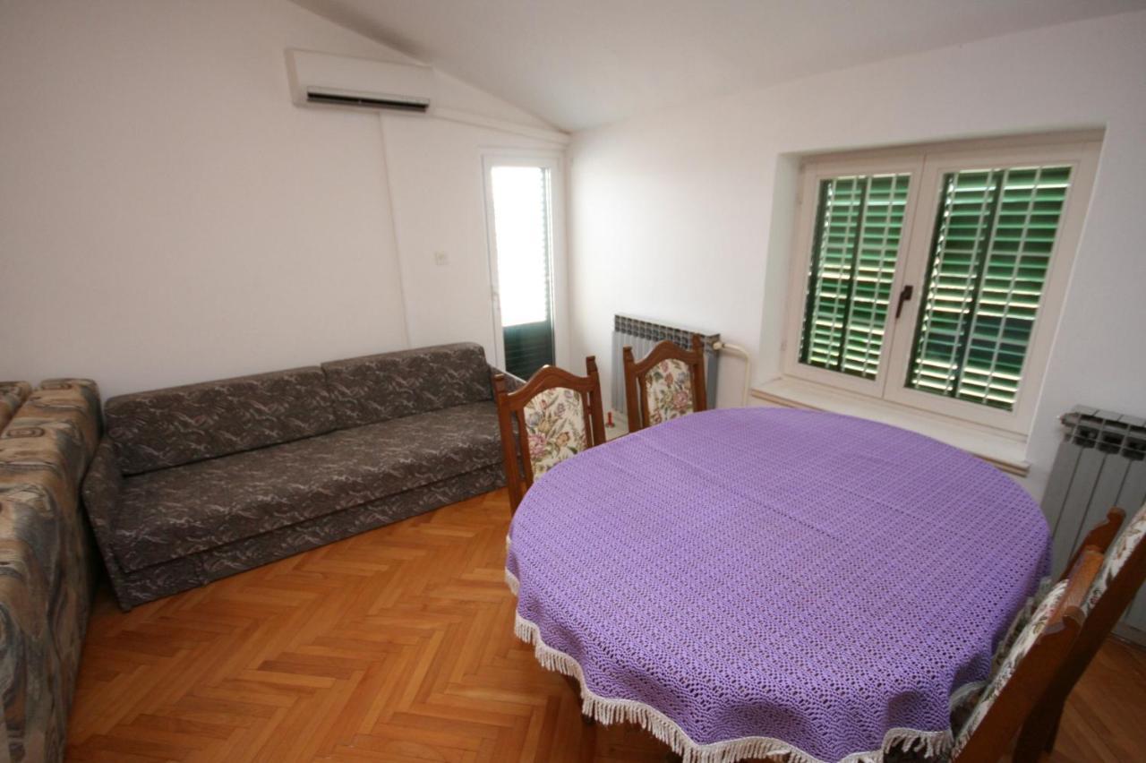 Apartments By The Sea Turanj, Biograd - 6445 Екстер'єр фото