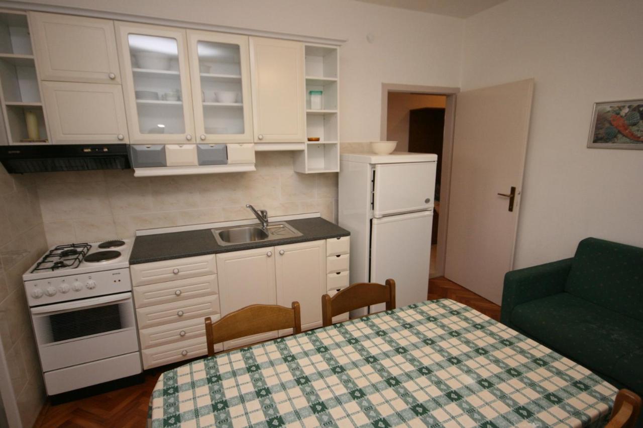 Apartments By The Sea Turanj, Biograd - 6445 Екстер'єр фото